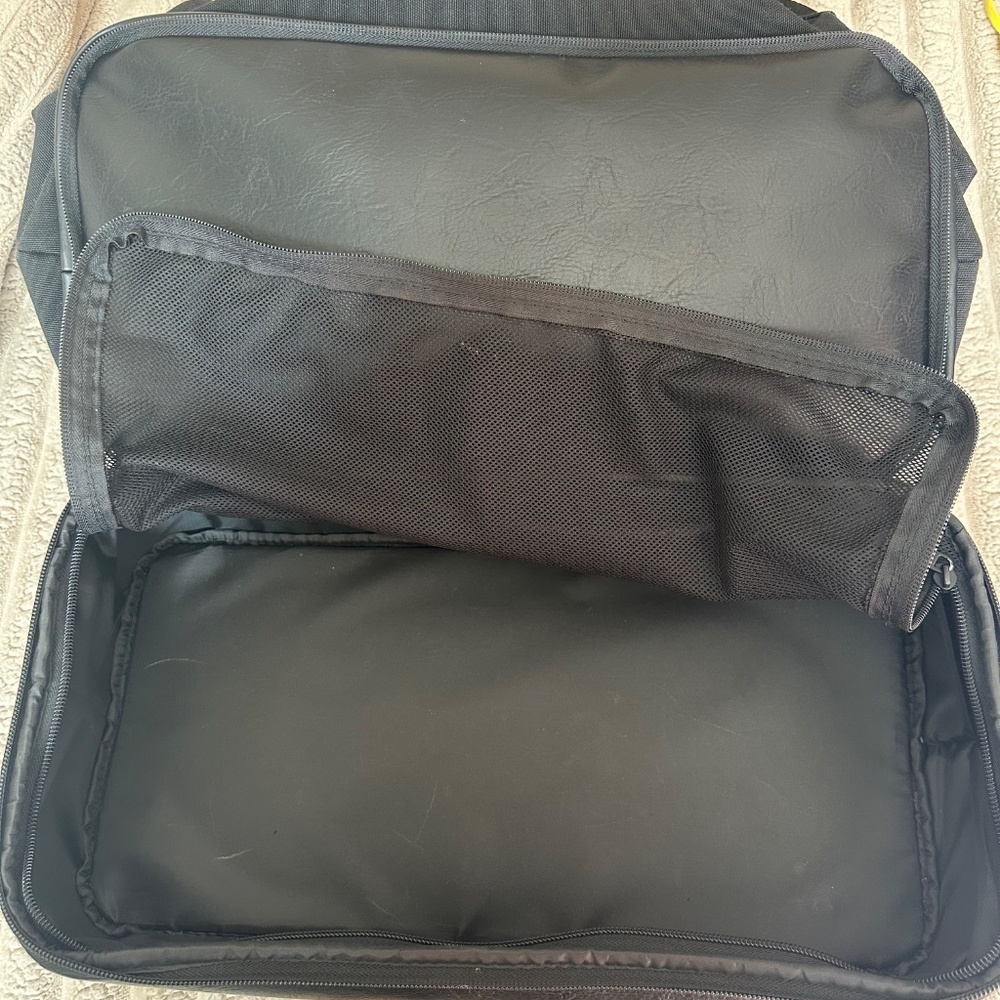 BEIS The Convertible Mini-Weekender in Black - Picture 4 of 12